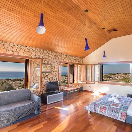 Private Mit Panoramablick Auf By Interhome