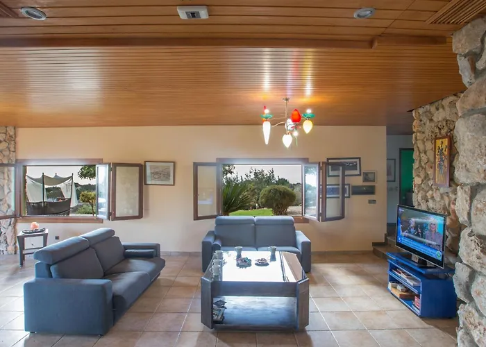 別荘 Private Mit Panoramablick Auf By Interhome