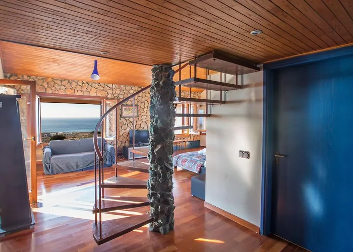 Dom wakacyjny Private Mit Panoramablick Auf By Interhome *